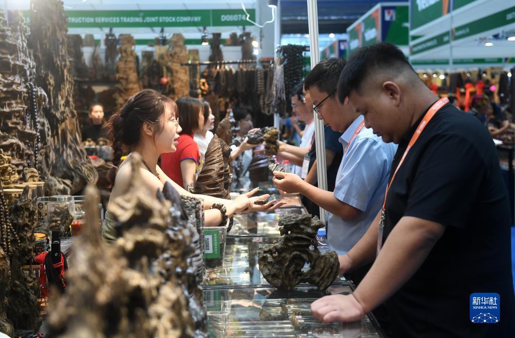 金牛娱乐怎么登不进去